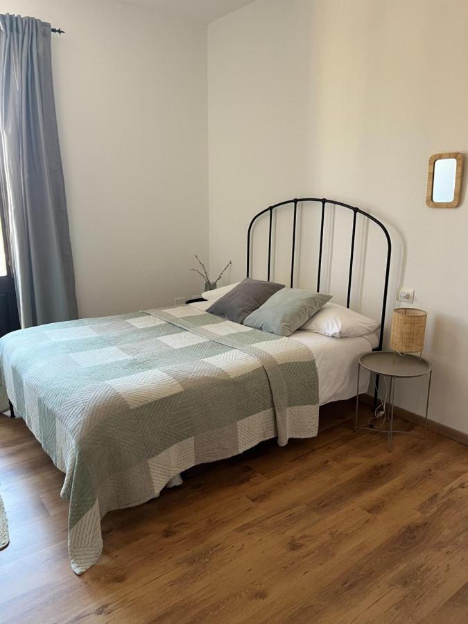 Is Scabas Guestrooms Solarussa Extérieur photo