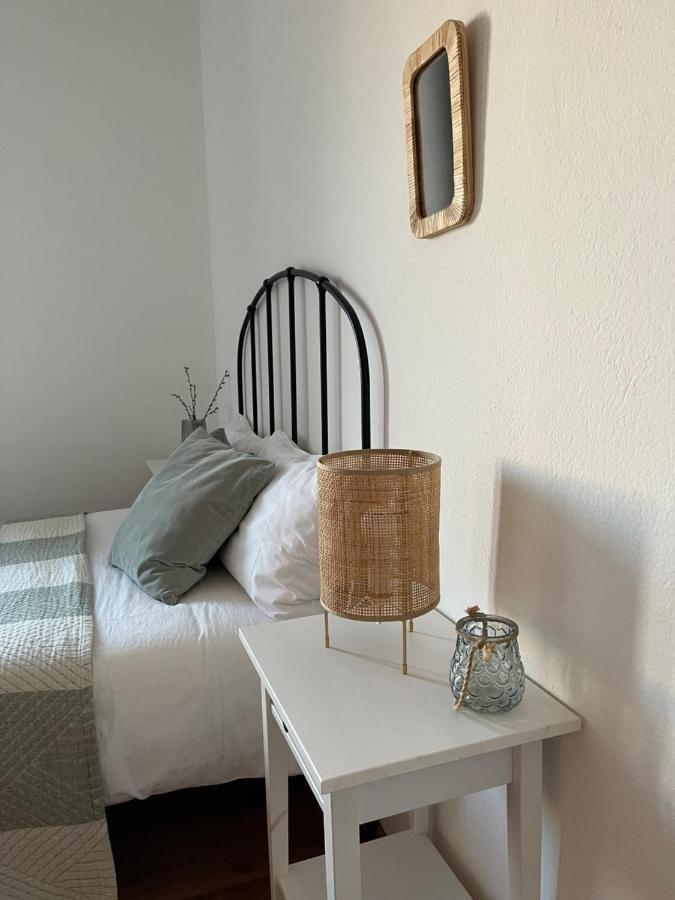 Is Scabas Guestrooms Solarussa Extérieur photo